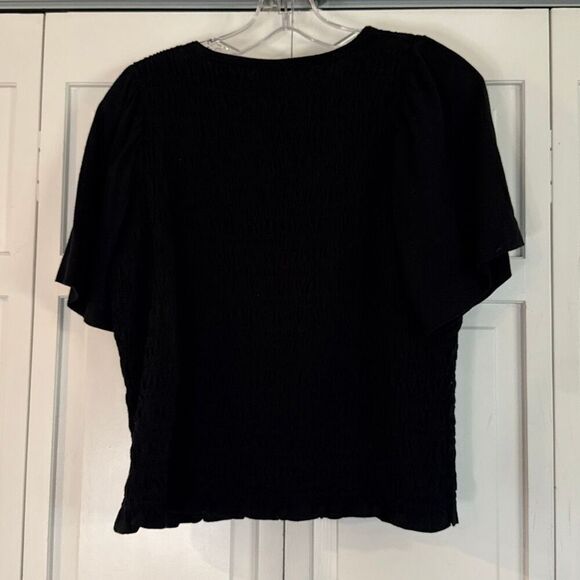 Old Navy black smocked ruffle sleeve top size M - Picture 6 of 9